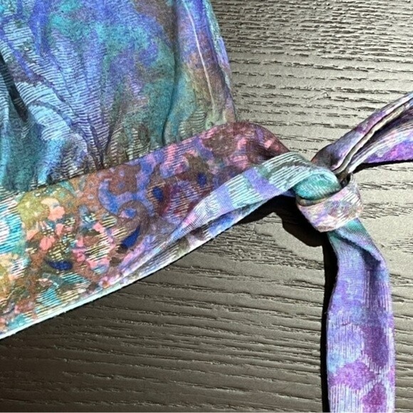 CHICO'S Colorful Print 3/4 Sleeve Knit Top Sz 2 Ties On Bottom BLING Rhinestone - Picture 9 of 9